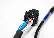 Load image into Gallery viewer, FUELTECH CUSTOM ENGINE WIRING ECU BY C2R