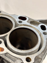 Load image into Gallery viewer, HONDA K24 ENGINE BLOCK
